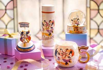 Il merchandise per i 5 magici anni di Shanghai Disney